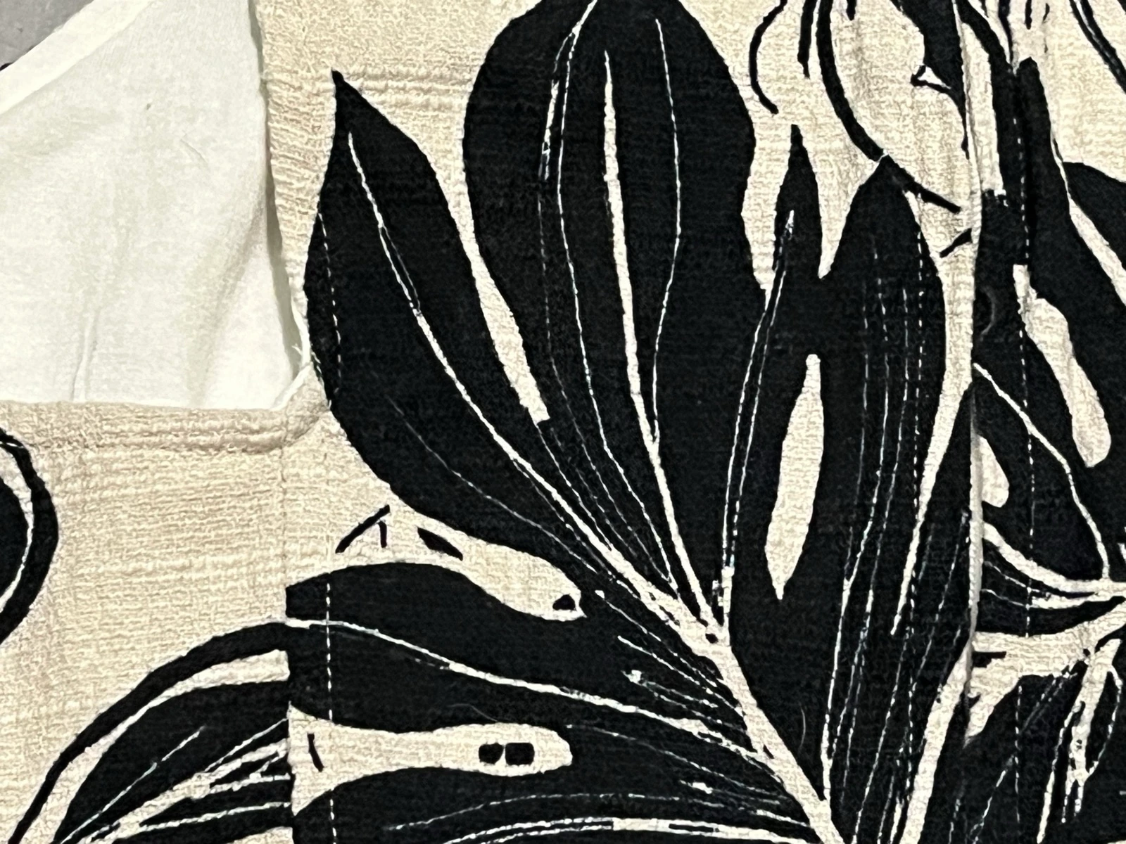 Black and white floral printed vest top – photo 12